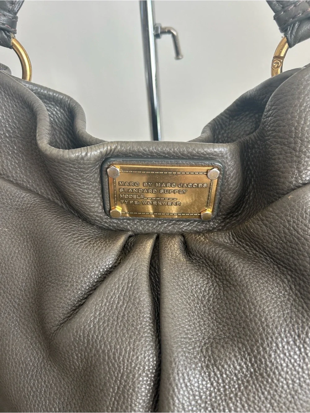 Marc Jacobs Olive Gray Pebbled Leather Hobo Bag Convertible Crossbody